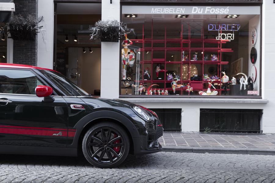 Детали экстерьера Mini John Cooper Works Clubman (F54) 2019 года  (UK) (фото 25 из 27)